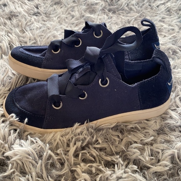 KOOLABURRA by UGG Kids Blue Penley Sneakers Size 1 - Picture 3 of 11